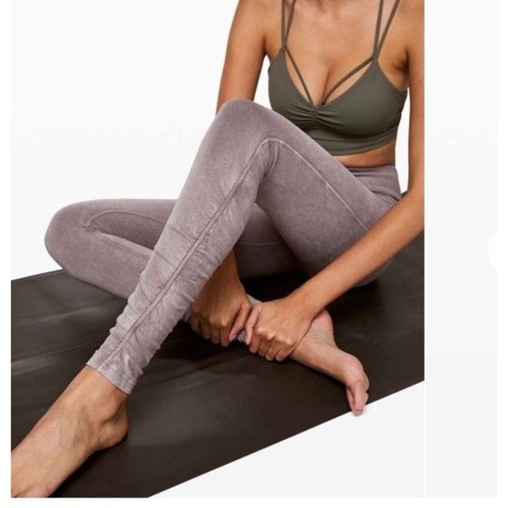 Lululemon Inner Glow Tight 28" In Washed Half Moon Sz 10 Ruched Yoga Athleisure